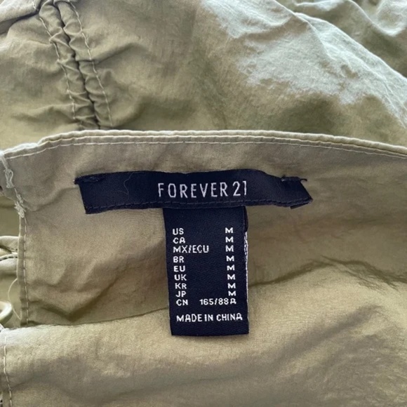 Forever 21 | Toggle Drawstring Halter Crop Top – Lace-Up Back, Size M - Picture 10 of 13